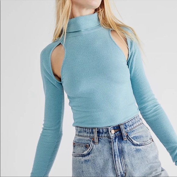 Free People X Revolve Get Out There Top In Black - Picture 3 of 6